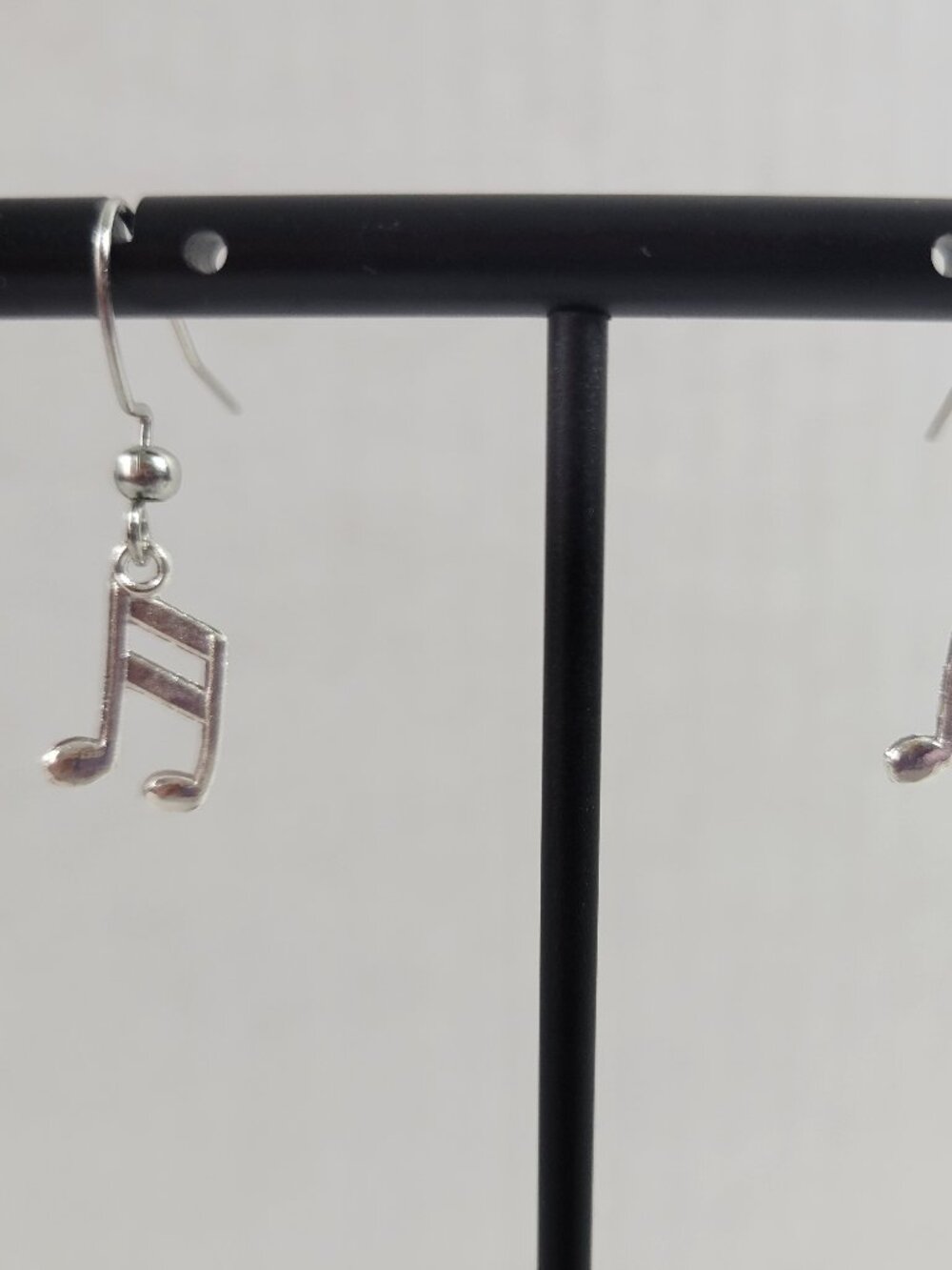 Music Notes Womens Dangle Drop Earrings Silver Tone Alloy Musical Fashion E105E